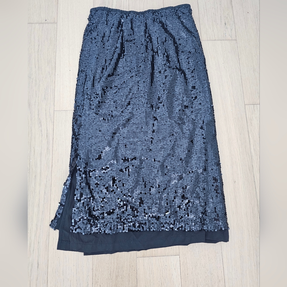 Elegant Black Sequin Midi Skirt Size M New